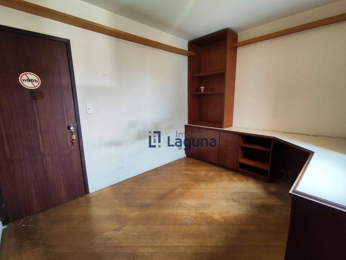 Apartamento à venda com 2 quartos, 95m² - Foto 14