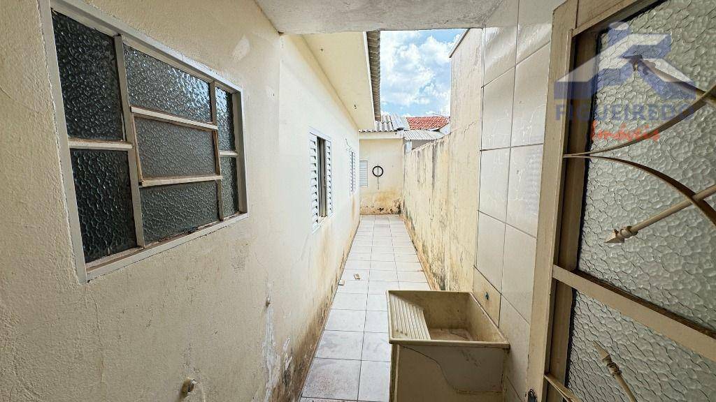 Casa à venda com 3 quartos - Foto 8