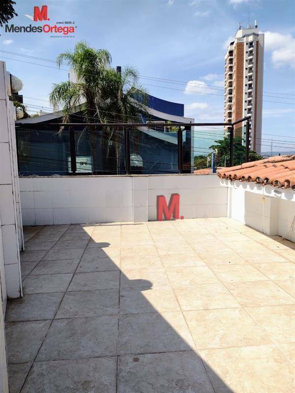 Casa para alugar com 3 quartos, 375m² - Foto 3