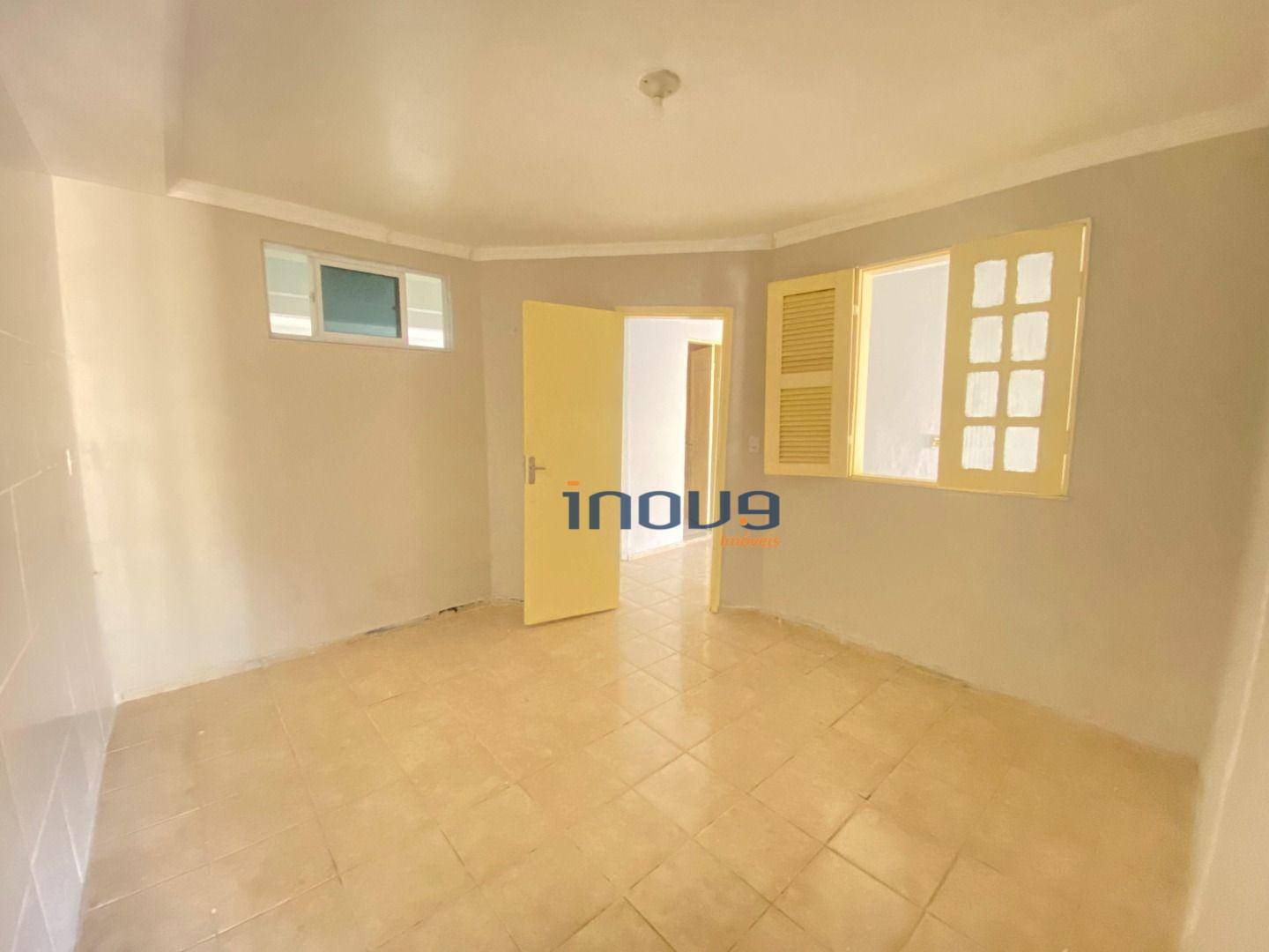 Casa para alugar com 2 quartos, 78M2 - Foto 4