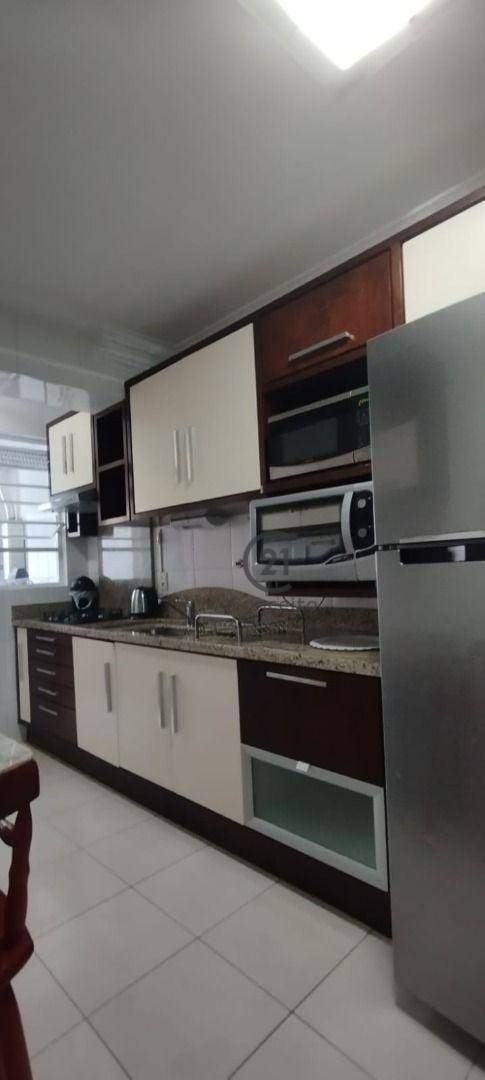 Apartamento para alugar com 3 quartos, 115m² - Foto 9