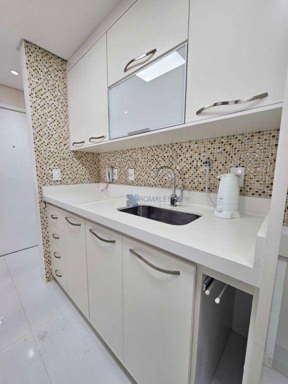 Apartamento à venda com 3 quartos, 90m² - Foto 15