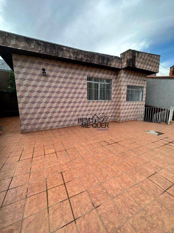 Casa à venda com 2 quartos, 125m² - Foto 5