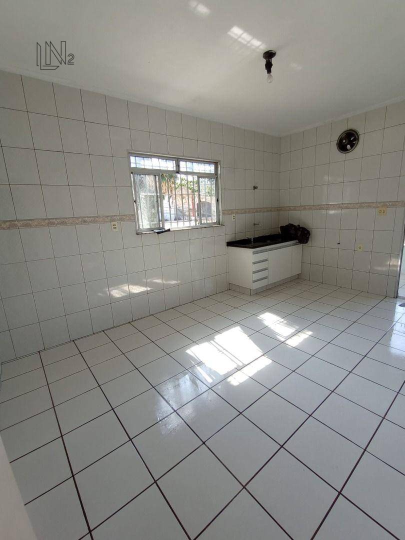 Casa à venda com 3 quartos, 140m² - Foto 18