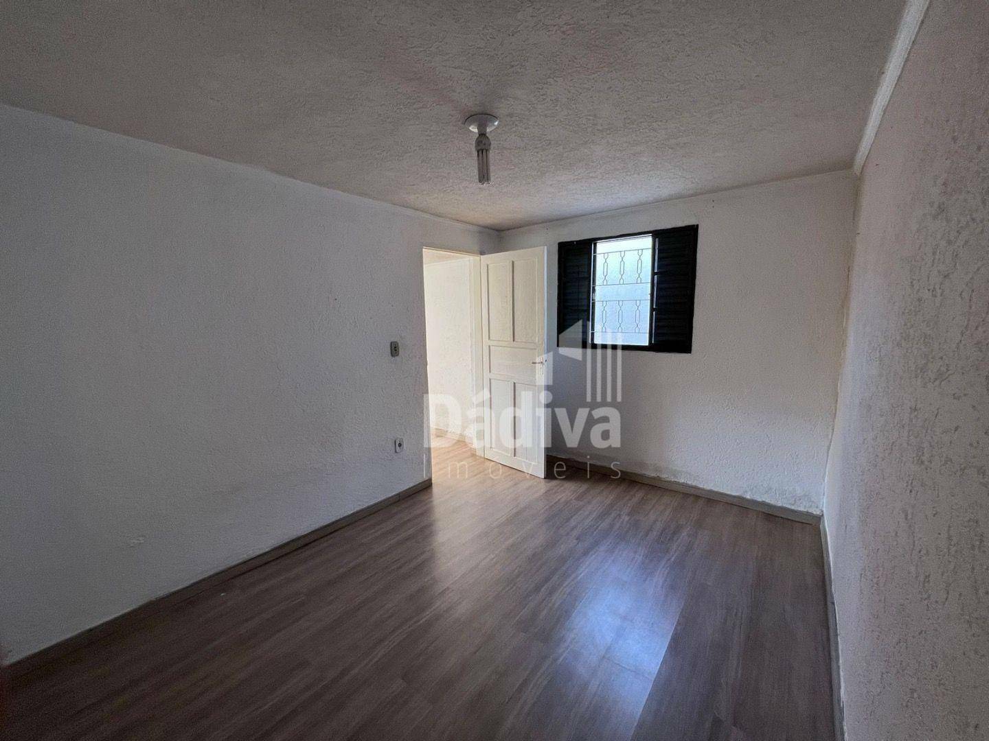 Casa à venda e aluguel com 3 quartos, 230m² - Foto 28