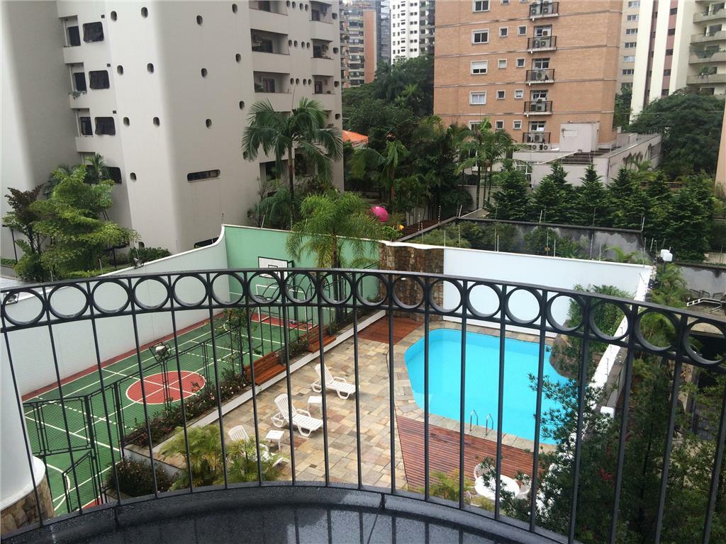 Apartamento à venda e aluguel com 4 quartos, 229m² - Foto 2