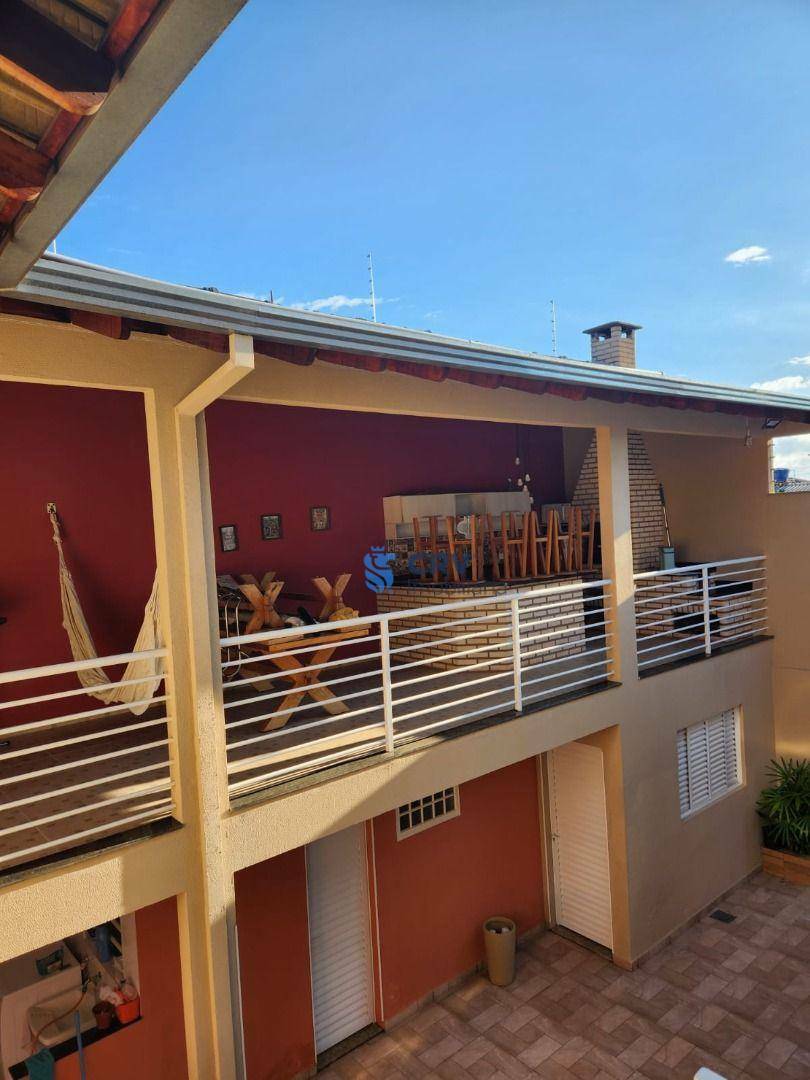 Casa à venda com 4 quartos, 191m² - Foto 15