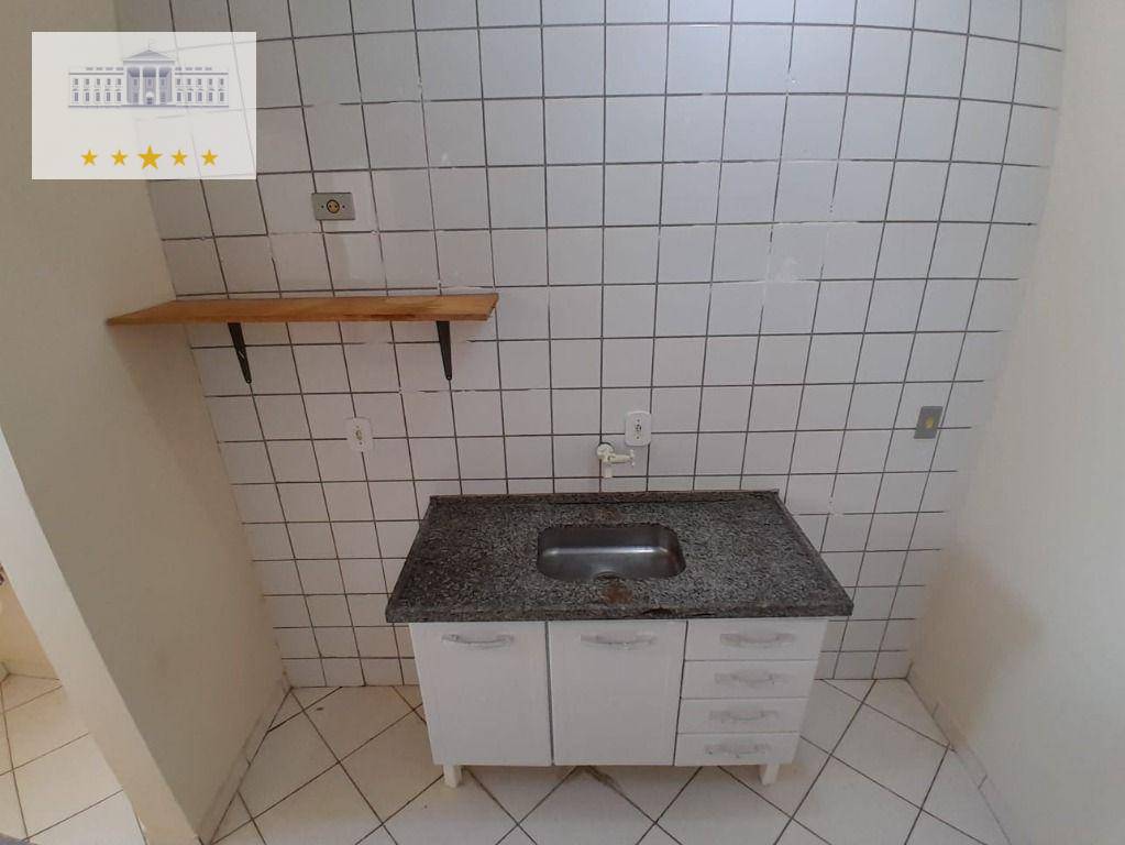 Apartamento para alugar com 1 quarto, 38m² - Foto 3