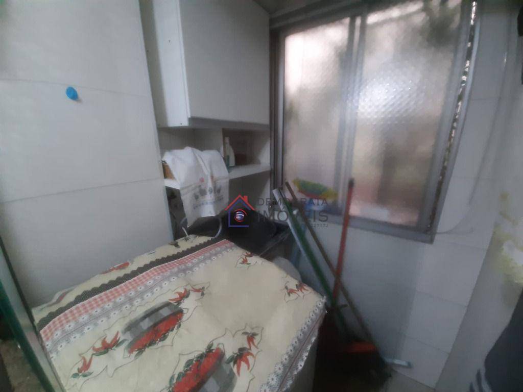 Apartamento à venda com 2 quartos, 50m² - Foto 11