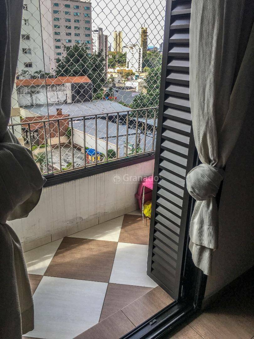 Apartamento à venda com 2 quartos, 90m² - Foto 3