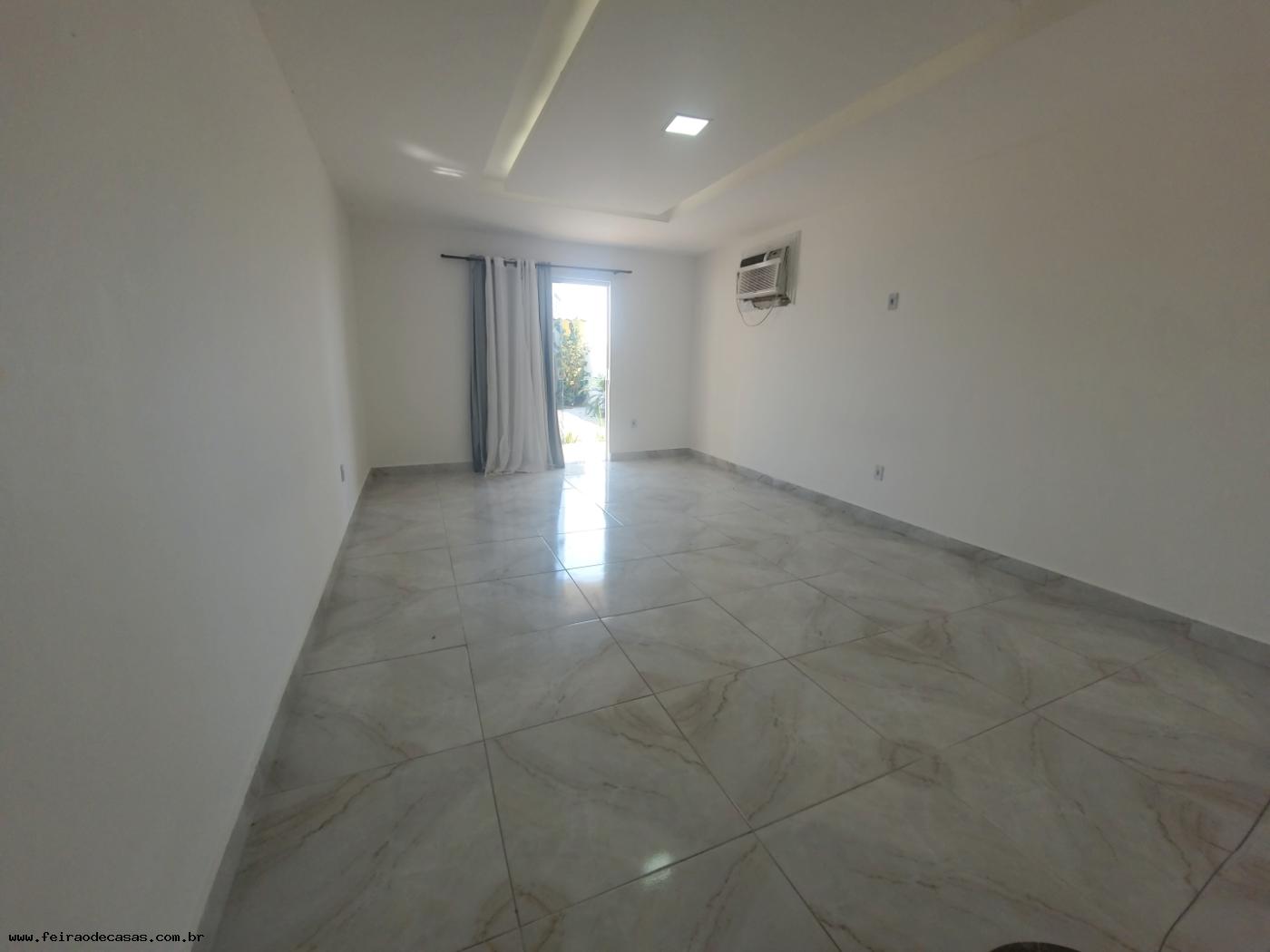 Casa à venda com 3 quartos, 200m² - Foto 14