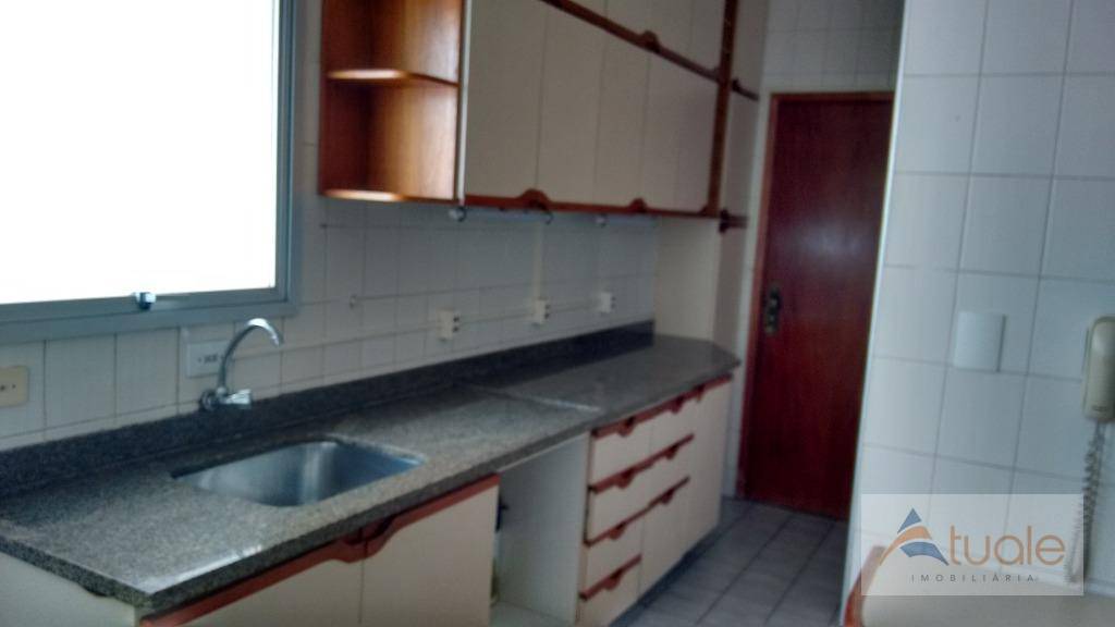 Apartamento à venda com 3 quartos, 100m² - Foto 17