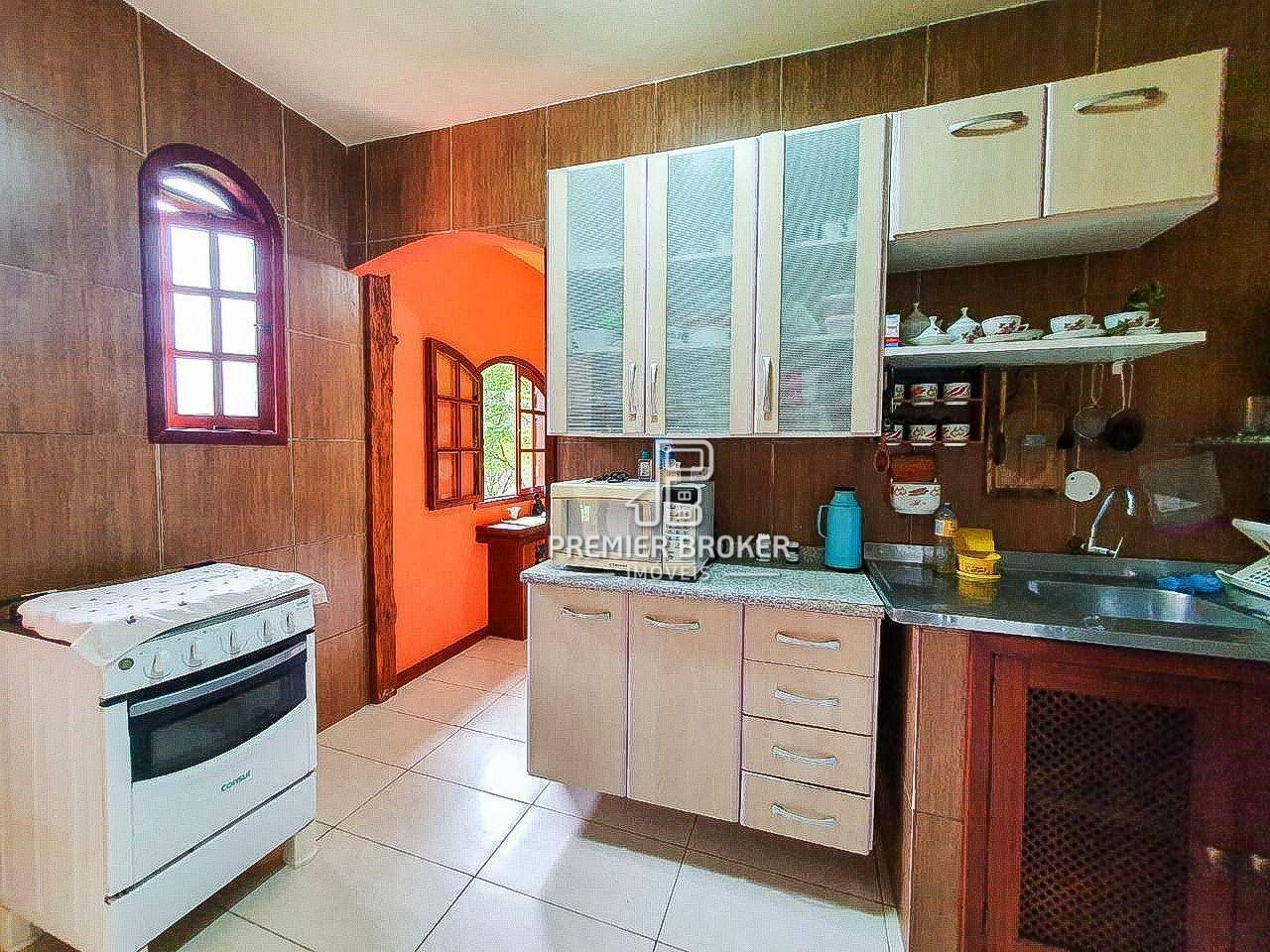 Casa à venda com 3 quartos, 150m² - Foto 17