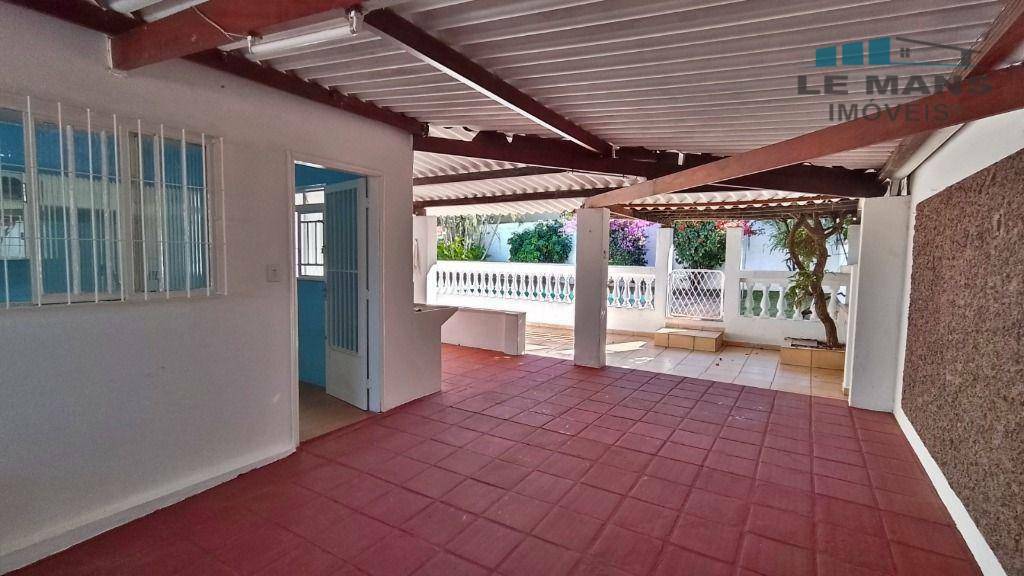 Casa à venda com 2 quartos, 194m² - Foto 8