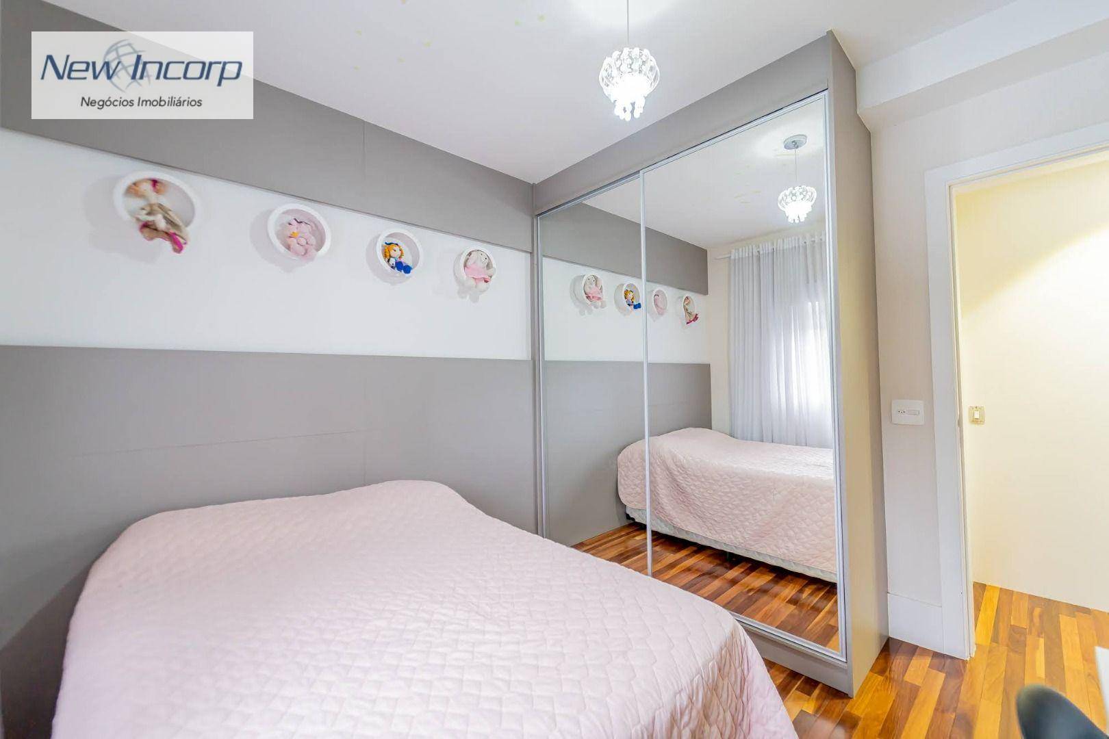 Apartamento à venda com 4 quartos, 196m² - Foto 31