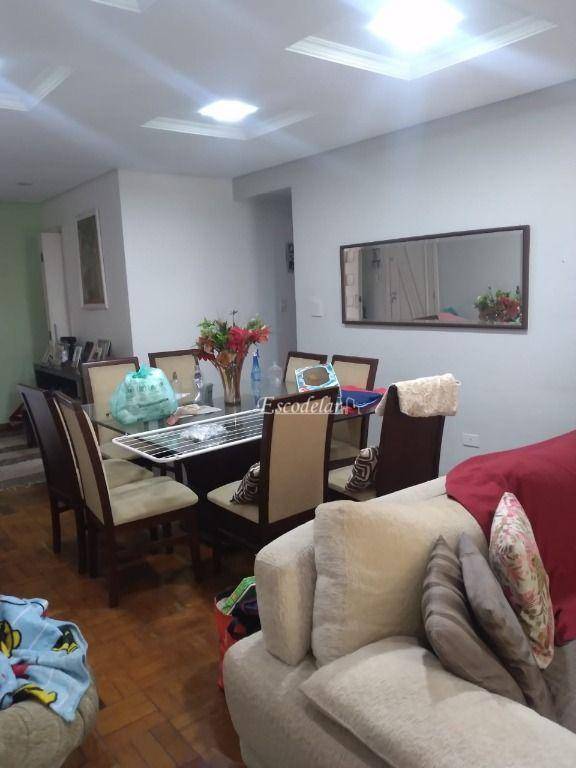 Apartamento à venda com 3 quartos, 140m² - Foto 4