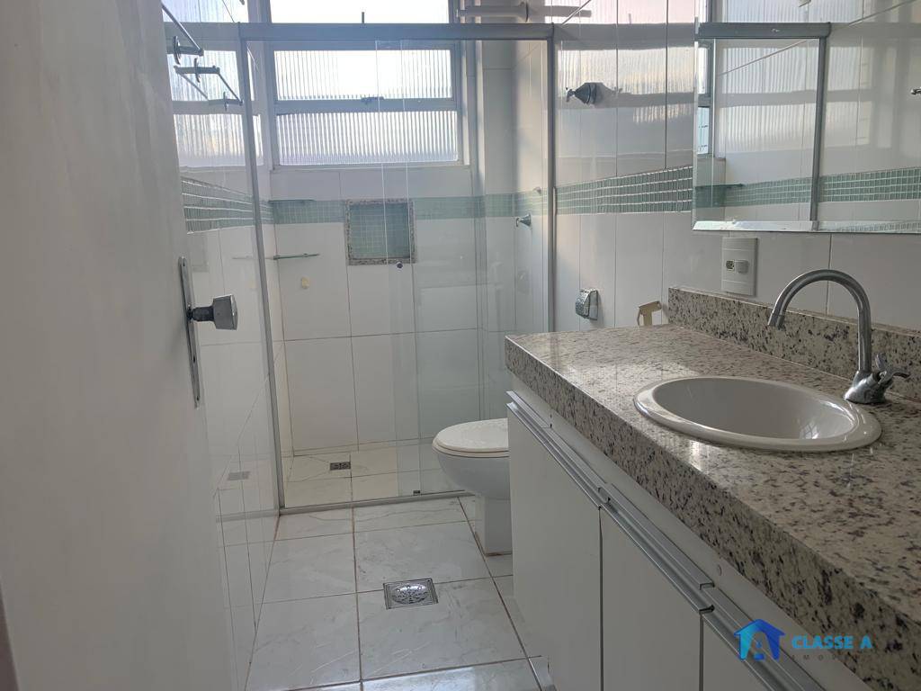 Apartamento à venda com 3 quartos, 134m² - Foto 12