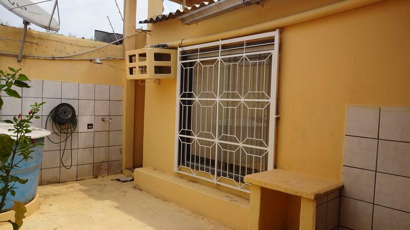 Casa à venda e aluguel com 3 quartos, 300M2 - Foto 28