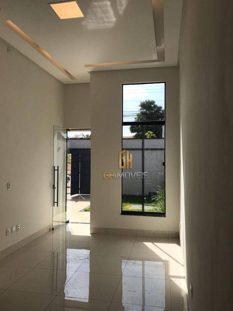 Casa à venda com 3 quartos, 100m² - Foto 5