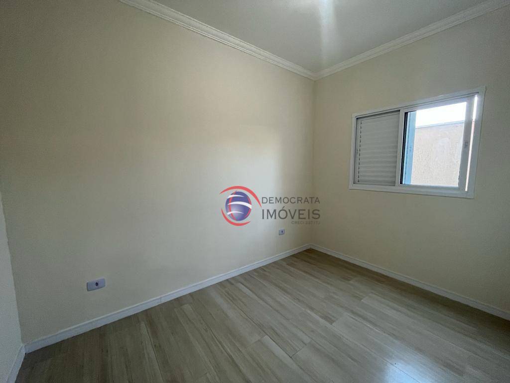 Apartamento à venda com 3 quartos, 90m² - Foto 3