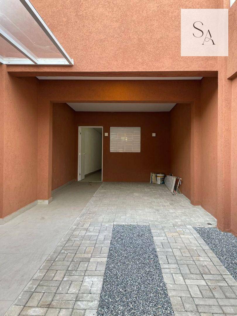 Casa à venda com 3 quartos, 199m² - Foto 2