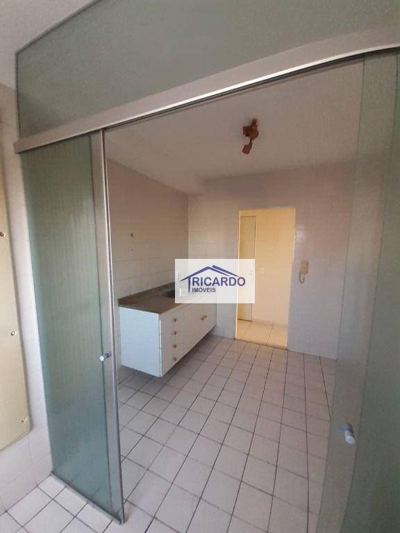 Apartamento à venda com 2 quartos, 55m² - Foto 5