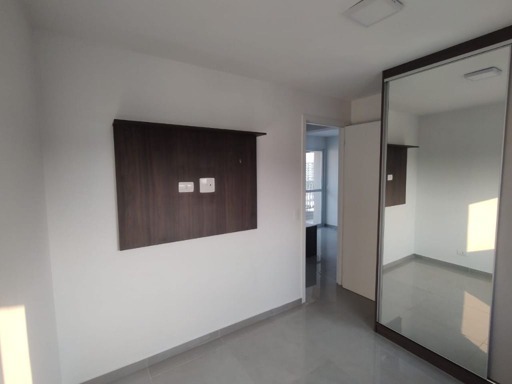 Apartamento para alugar com 2 quartos, 48m² - Foto 11