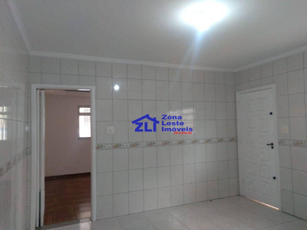 Casa à venda com 2 quartos, 200m² - Foto 24