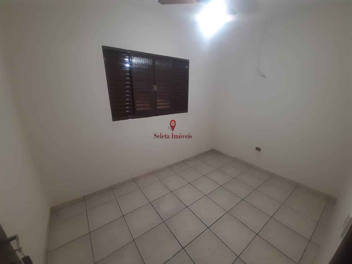 Casa à venda com 3 quartos, 130m² - Foto 8