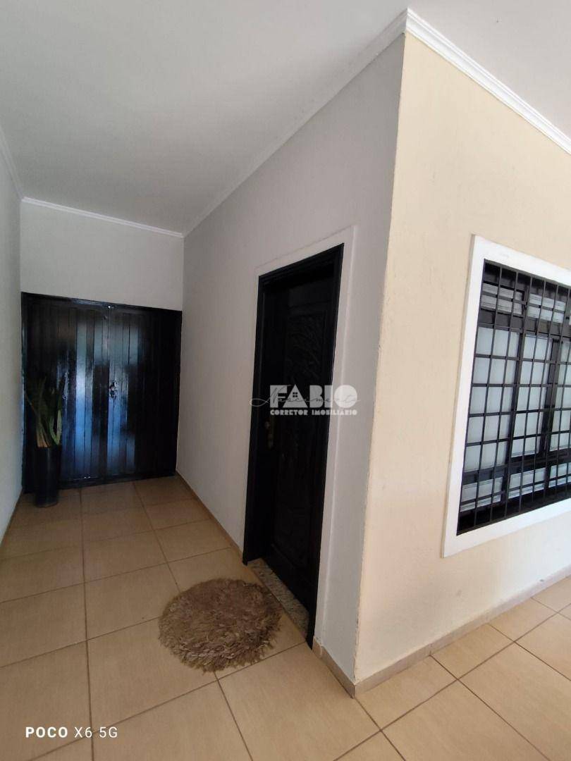 Casa à venda com 3 quartos, 163m² - Foto 9