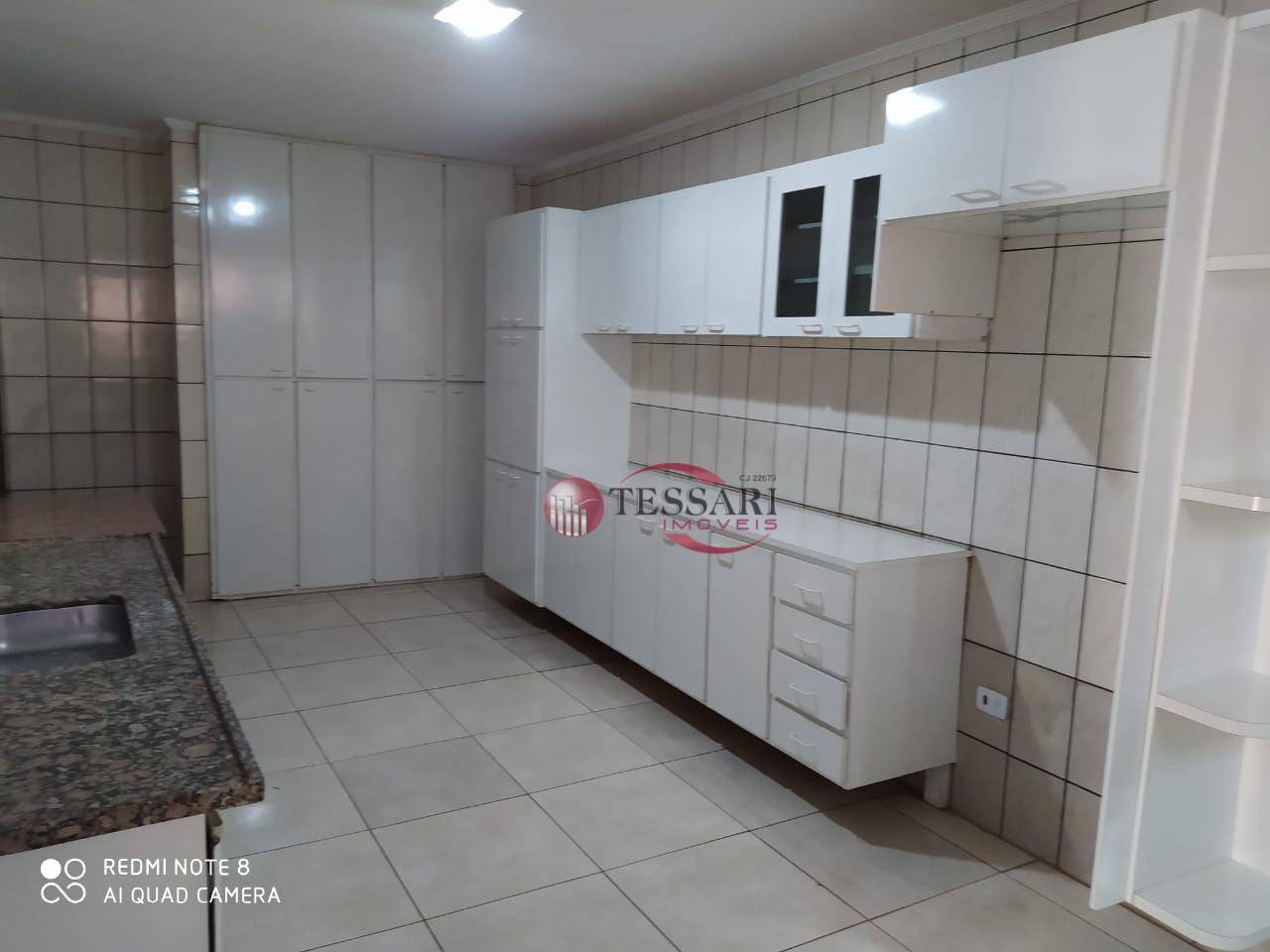 Casa à venda com 3 quartos, 165m² - Foto 6