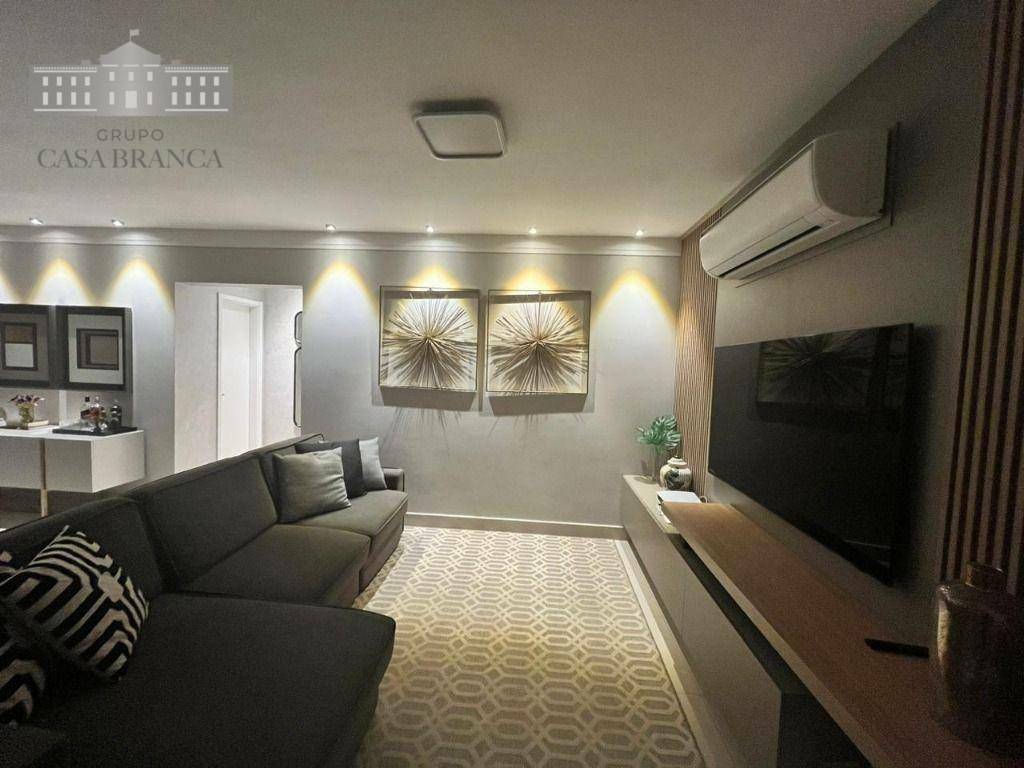 Apartamento à venda com 3 quartos, 142m² - Foto 1