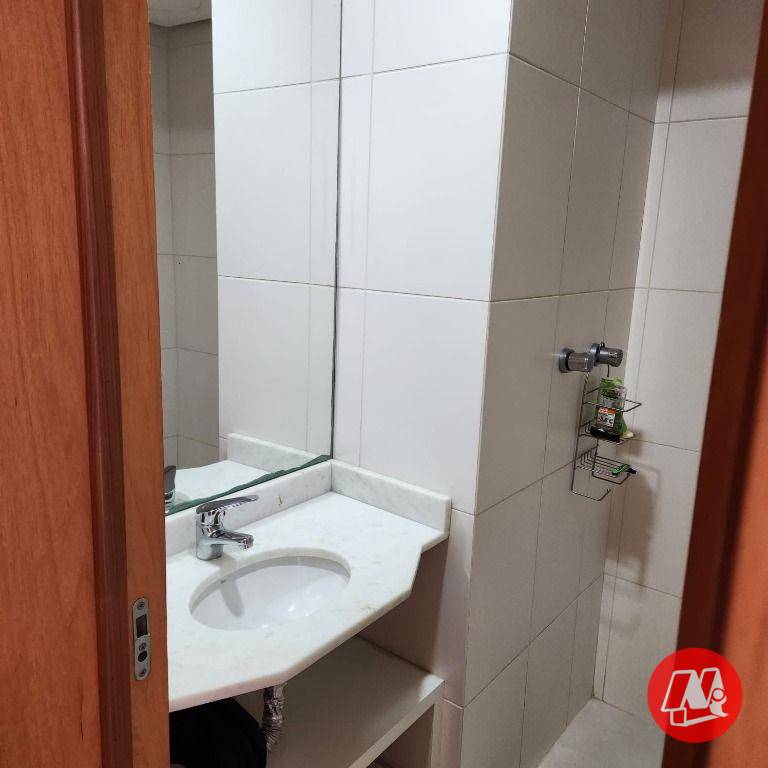 Apartamento à venda com 2 quartos, 61m² - Foto 14