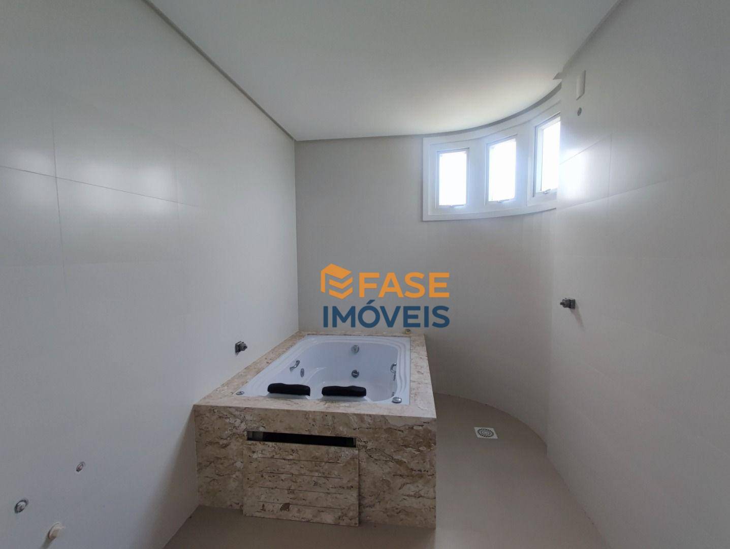 Apartamento à venda com 3 quartos, 172m² - Foto 14