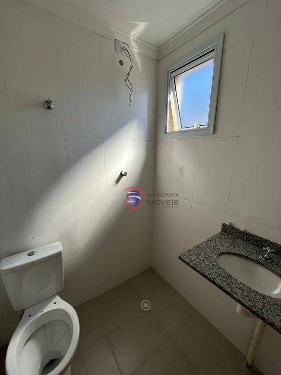 Cobertura à venda com 2 quartos, 75m² - Foto 7