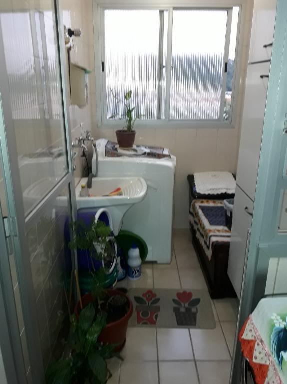 Apartamento à venda com 2 quartos, 65m² - Foto 10