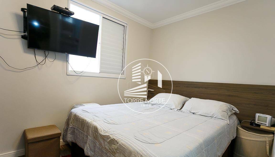 Apartamento à venda com 2 quartos, 64m² - Foto 31