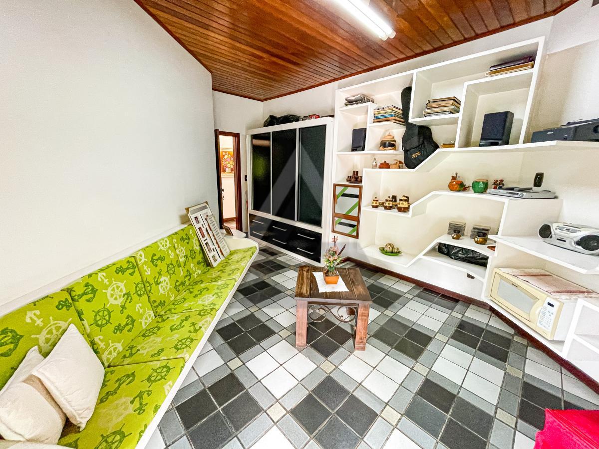 Casa de Condomínio à venda com 6 quartos, 512m² - Foto 32