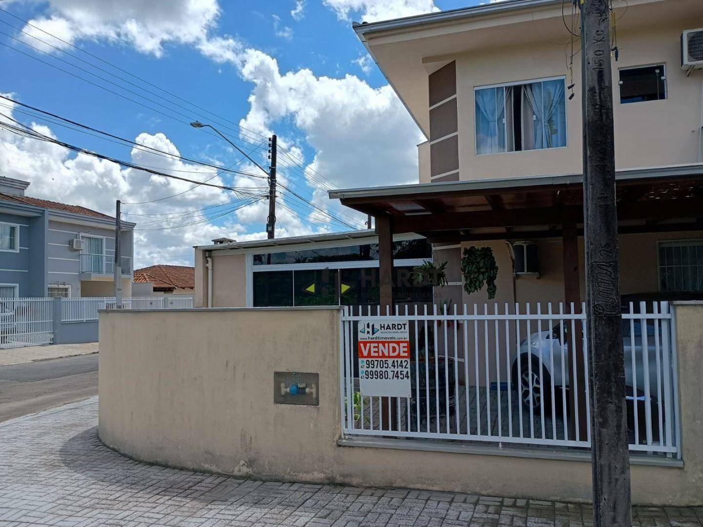 Casa à venda com 3 quartos, 103m² - Foto 2