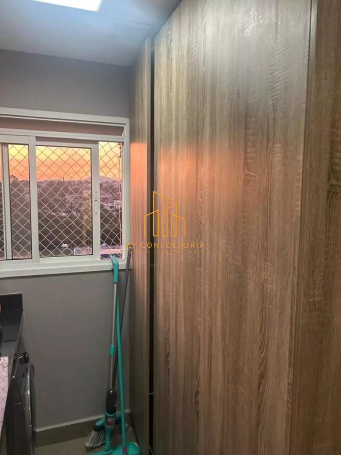 Apartamento à venda com 2 quartos, 66m² - Foto 12