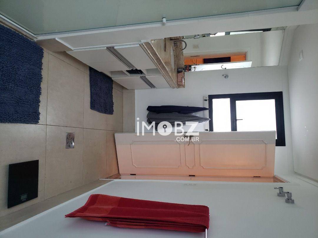 Apartamento à venda com 3 quartos, 232m² - Foto 26