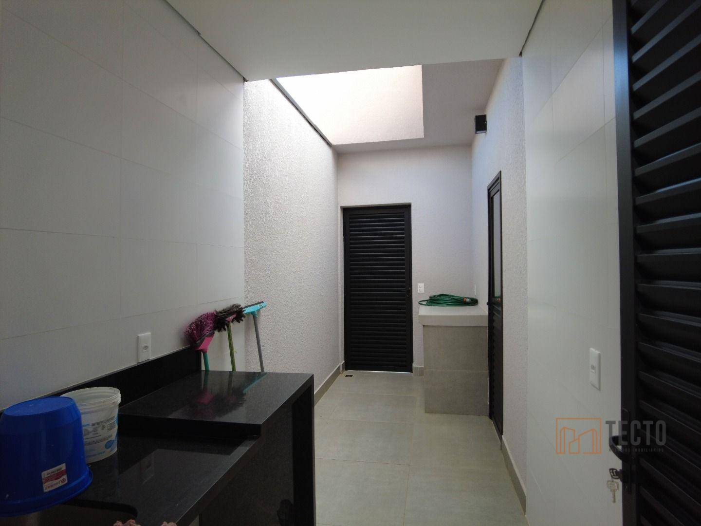 Casa de Condomínio à venda com 3 quartos, 230m² - Foto 10