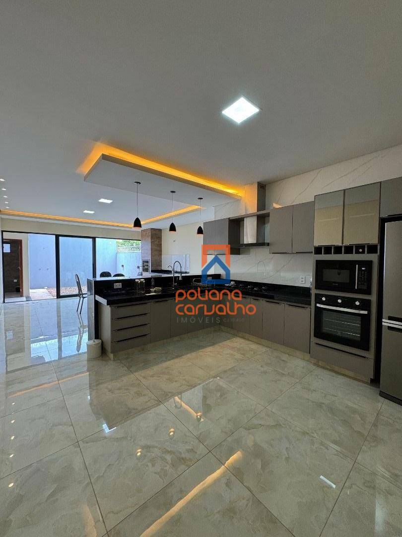 Casa à venda com 3 quartos, 182m² - Foto 5