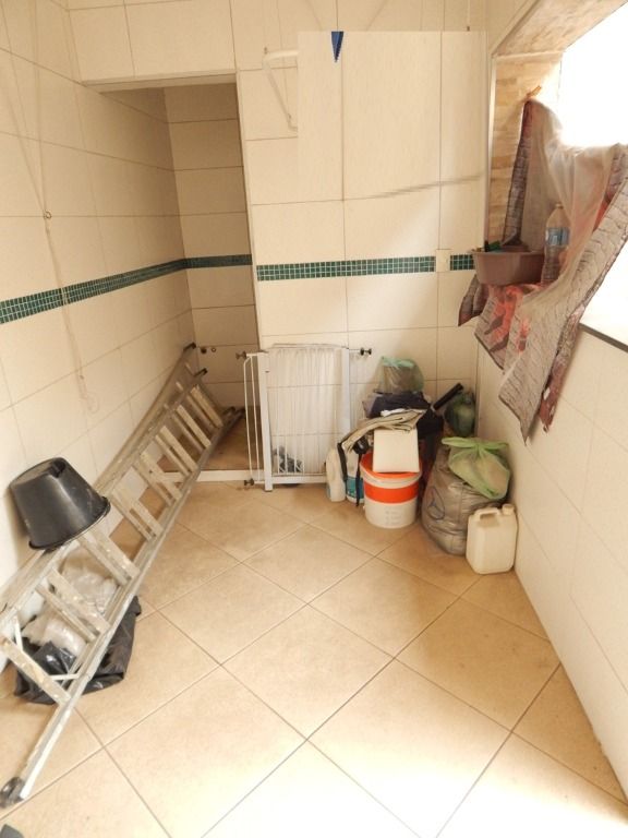 Sobrado à venda com 3 quartos, 200m² - Foto 33