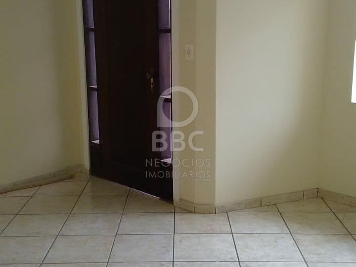 Sobrado à venda com 3 quartos, 243m² - Foto 3