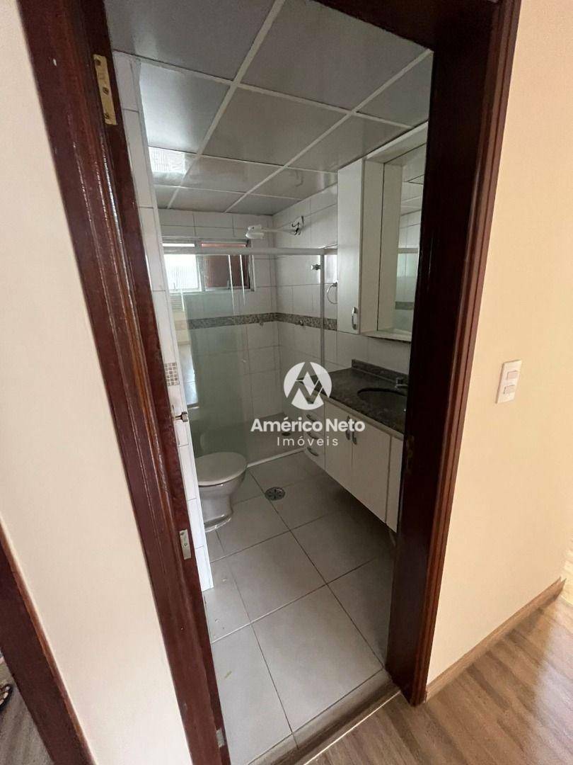 Apartamento à venda com 3 quartos, 108m² - Foto 9