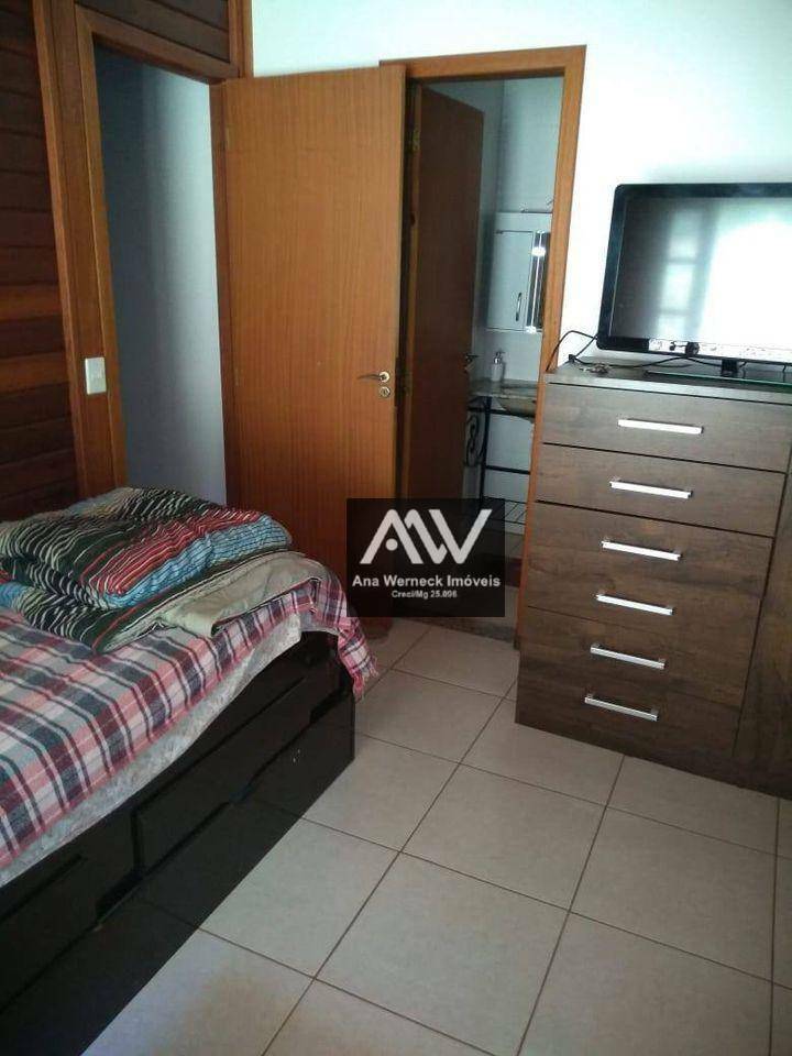 Chácara à venda com 3 quartos, 1308M2 - Foto 8