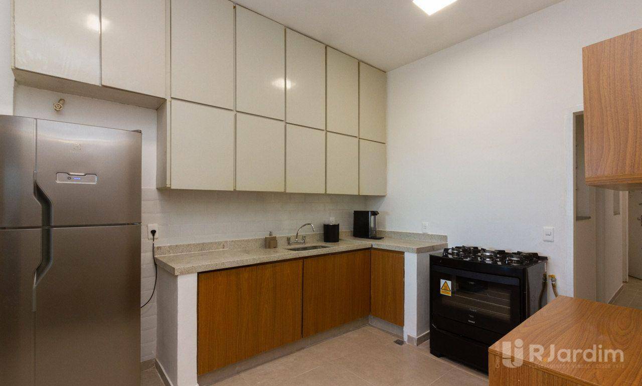 Apartamento para alugar com 4 quartos, 207m² - Foto 41