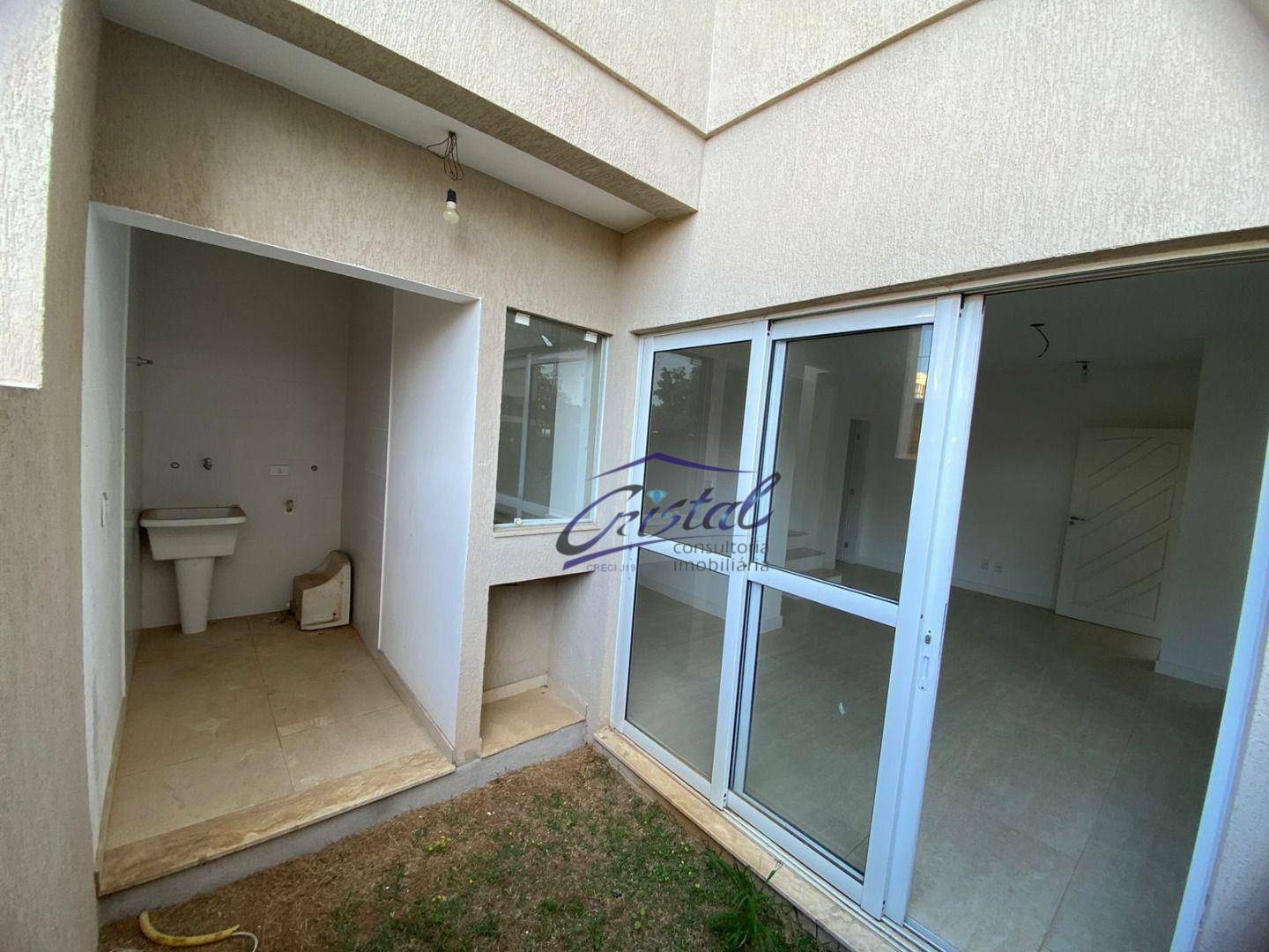 Casa à venda com 3 quartos, 100m² - Foto 6