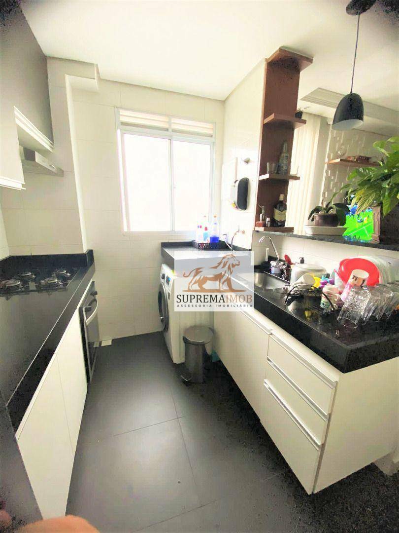 Apartamento à venda com 2 quartos, 41m² - Foto 4